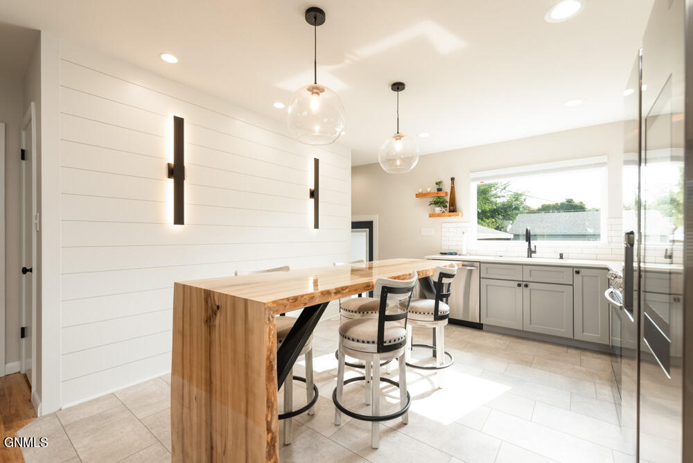 23rd St, Bismarck, ND 58501