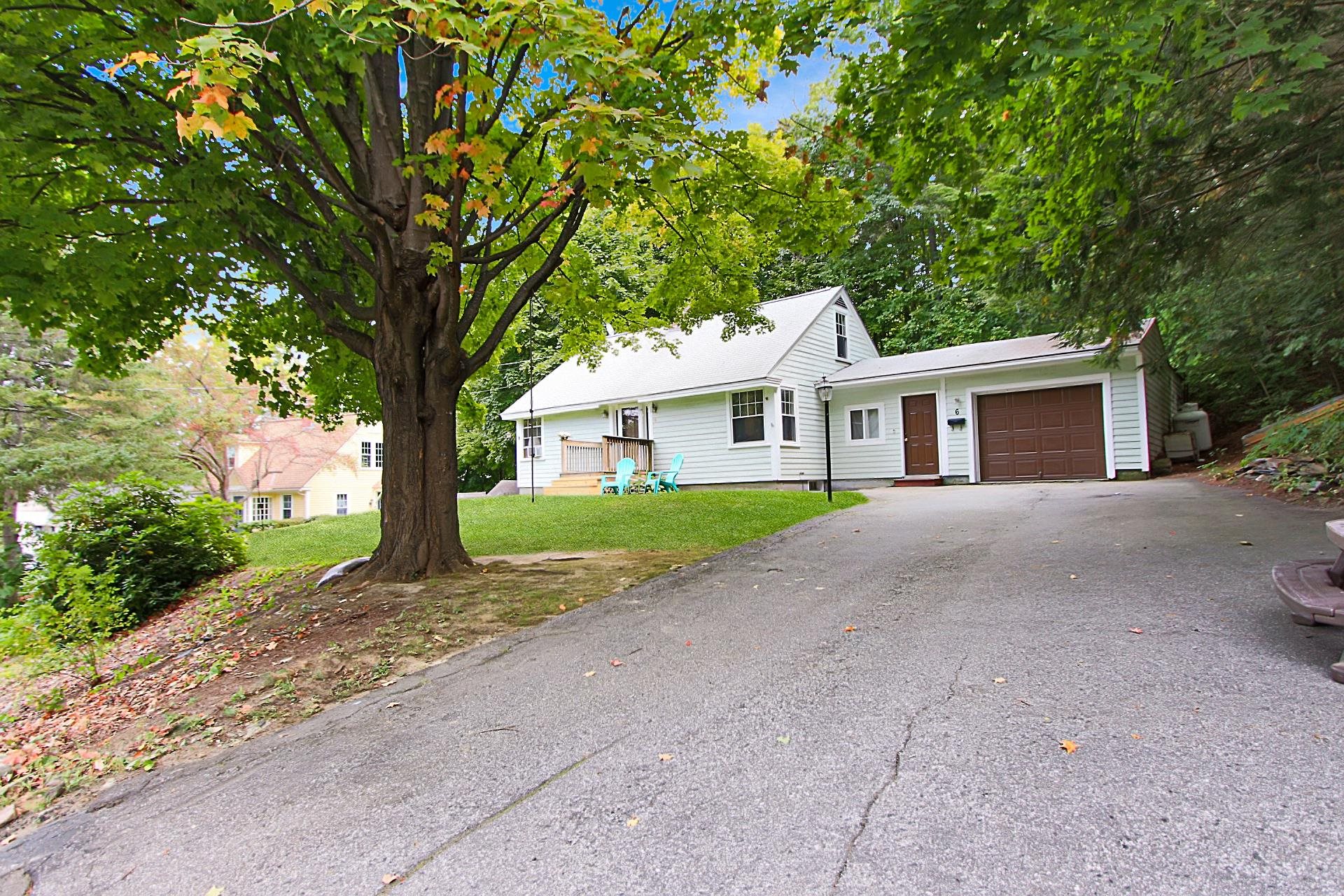 Dexter Hill Rd, Claremont, NH 03743