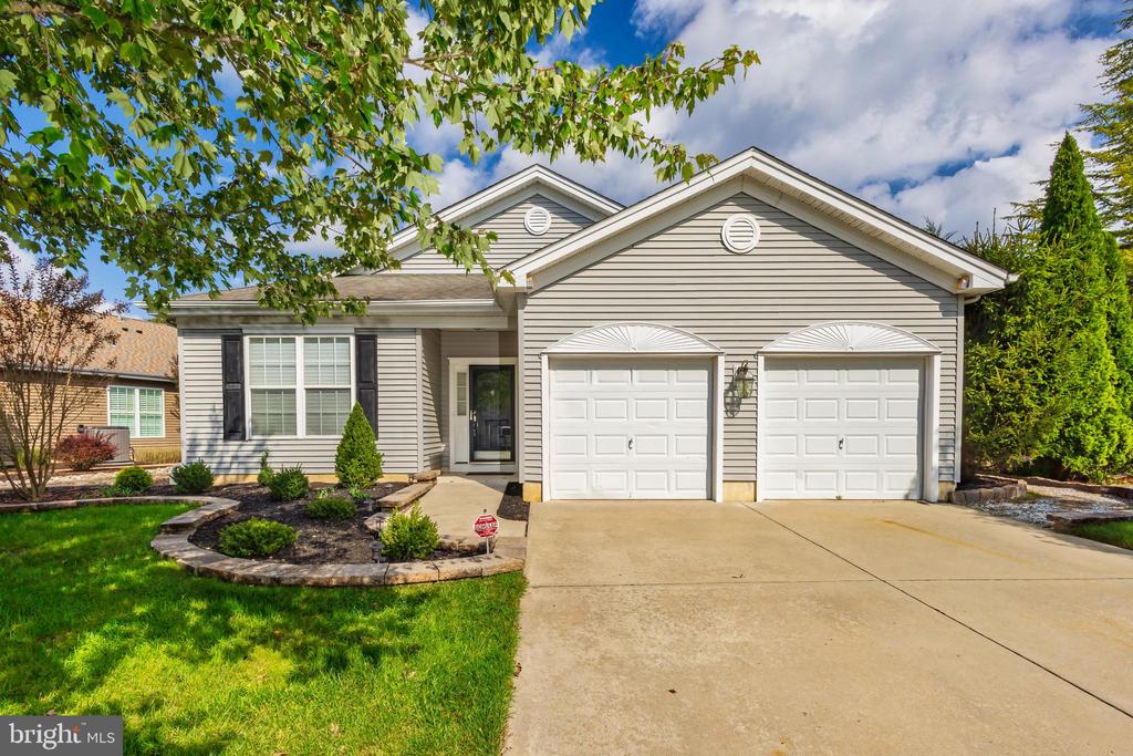 Cypress Point Dr, Egg Harbor City, NJ 08215