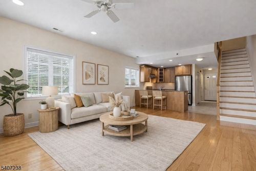453 Springfield Ave, Berkeley Heights, NJ, 07922-1191 | Card Image