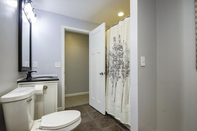 Inside-20.jpg | Image 19