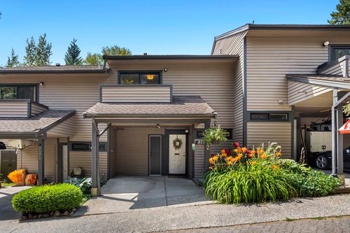 8572 Wilderness Crt, Burnaby, BC, V5A4B2 | Card Image