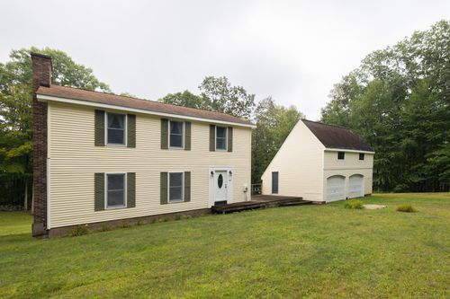 64 Old Mount Tom Rd, Bantam, CT, 06750-1300 | Card Image