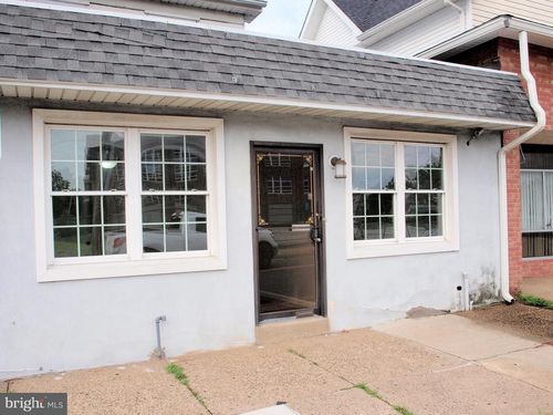 209 Bridgeboro St, Riverside, NJ, 08075-3203 | Card Image