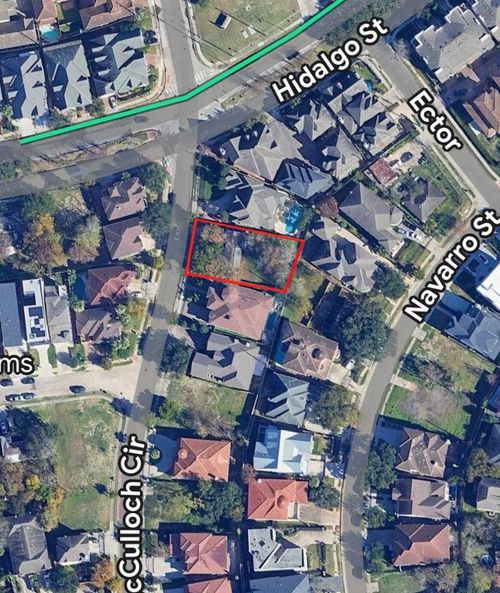 3105 Mcculloch Cir, Houston, TX, 77056-6216 | Card Image