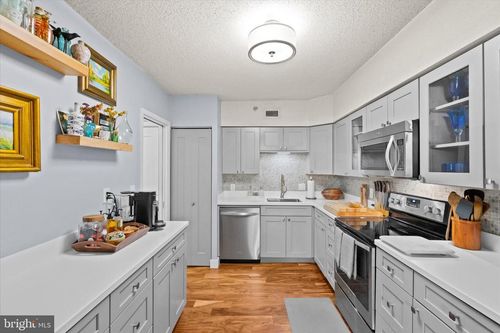 apt-114s-5501 Seminary Rd, FALLS CHURCH, VA, 22041-3902 | Card Image