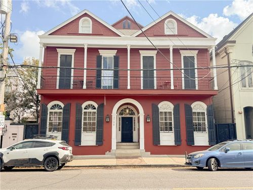 1726 Mandeville St, New Orleans, LA, 70117-8236 | Card Image