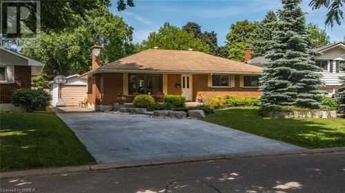 75 Pusey Boulevard, Brantford, ON, N3R2S4 | Card Image