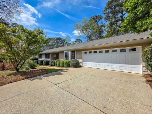 4093 Deerbrook Way Sw, Lilburn, GA, 30047-3220 | Card Image