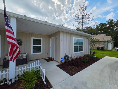 b-2289 Dog Track Rd, Pensacola, FL, 32506-8240 | Card Image