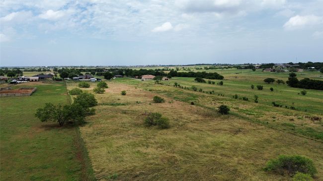 6813 Gregg Rd, House other with 3 bedrooms, 2 bathrooms and null parking in Krum TX | Image 29