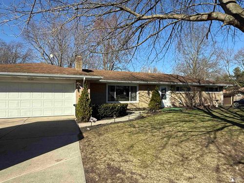 4230 Saint Anthony Rd, Temperance, MI, 48182-9776 | Card Image