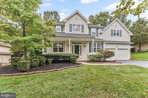 3826 Marsh Rd, Garnet Valley, PA, 19060-4415 | Card Image