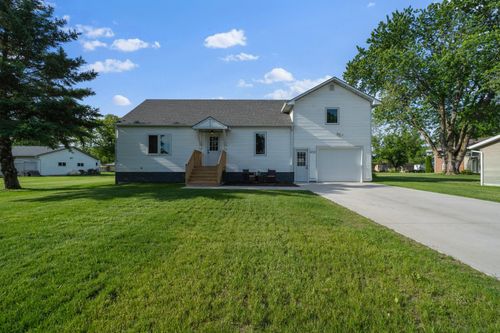 410 2nd St Nw, Melrose, MN, 56352-1026 | Card Image