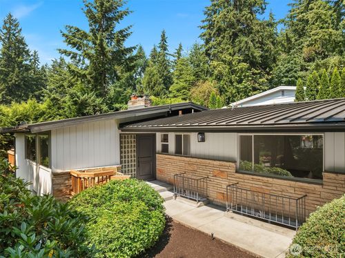 11215 Champagne Point Rd Ne, Kirkland, WA, 98034-3427 | Card Image