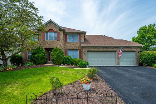 3178 Preakness Drive, Aurora, IL, 60502 | Card Image