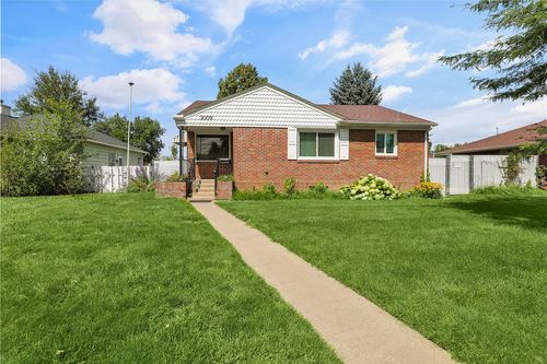 3009 6th Ave N, Great Falls, MT, 59401-2111 | Card Image