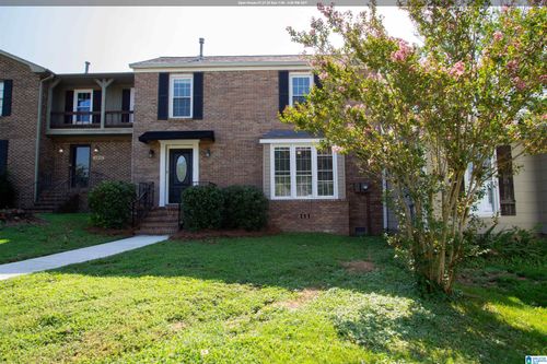 3913 Asbury Park Cir, Vestavia, AL, 35243-5616 | Card Image