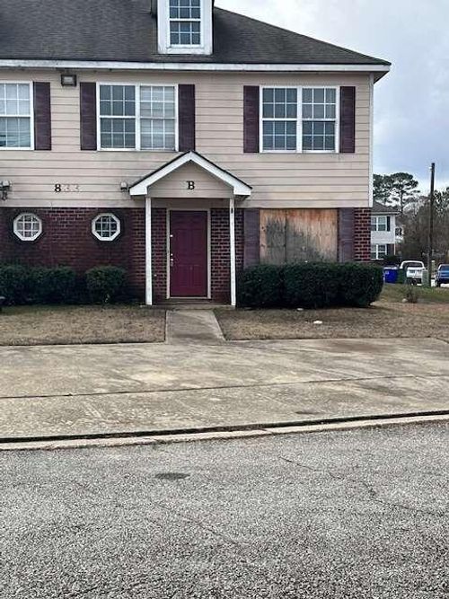 b-833 Store House Ct, Monroe, GA, 30655-2875 | Card Image