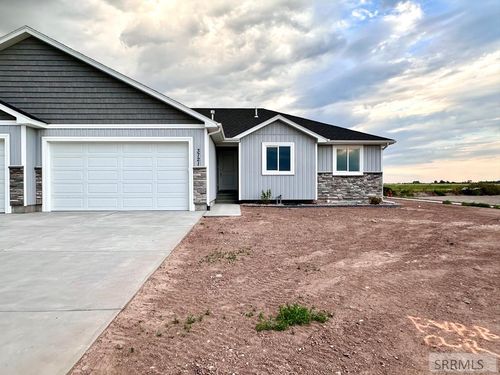 3721 Razor Cir, Idaho Falls, ID, 83401-6930 | Card Image