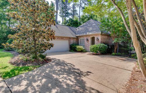 751 Oakmont Pkwy, Ridgeland, MS, 39157-3021 | Card Image