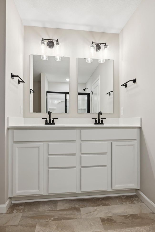 12608 Erskin St Ne, House other with 3 bedrooms, 3 bathrooms and null parking in Blaine MN | Image 18