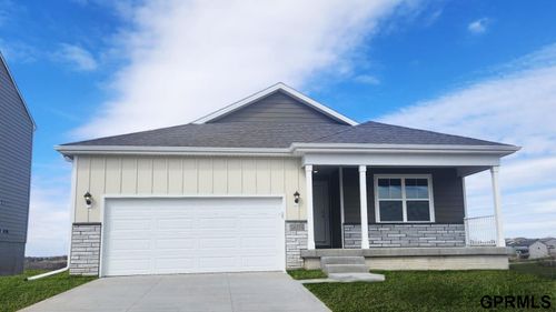 7213 S 205th St, Gretna, NE, 68028-8130 | Card Image