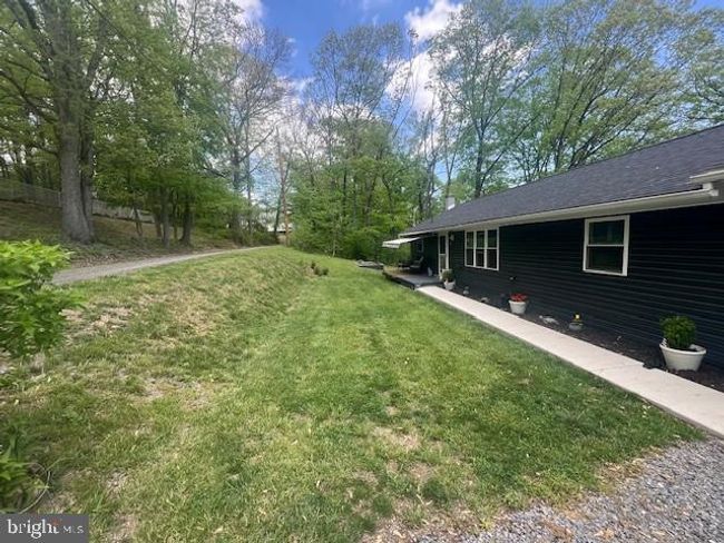 20 Mace St, House other with 3 bedrooms, 3 bathrooms and null parking in Ridgeley WV | Image 16