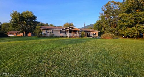 4507 Leaning Pine Rd, Big Stone Gap, VA, 24219-4259 | Card Image