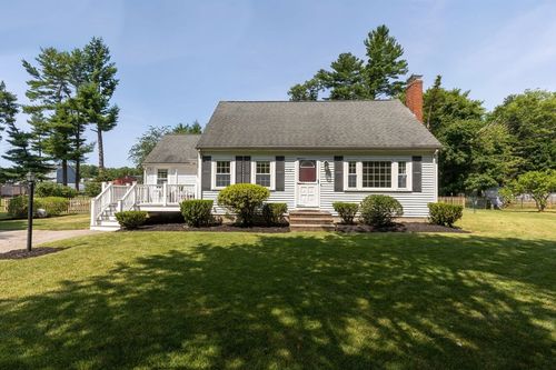 710 Summer St, East Bridgewater, MA, 02333-1024 | Card Image