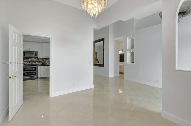 21698 Abington Ct, House other with 5 bedrooms, 3 bathrooms and null parking in Boca Raton FL | Image 5