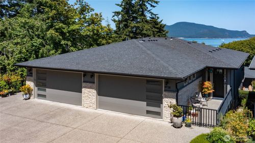6-4938 Portalis Way, Anacortes, WA, 98221-4011 | Card Image