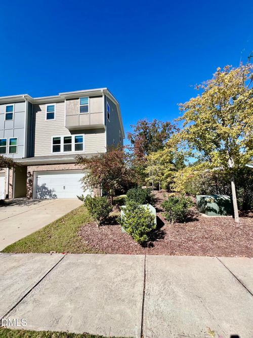 1227 Brickfield Dr, Cary, NC, 27519-9656 | Card Image