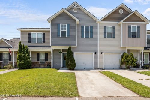 304 Cedar Island Trl, Holly Ridge, NC, 28445-7512 | Card Image