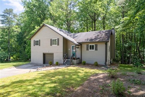 880 Winfield Ct Sw, Marietta, GA, 30060-6240 | Card Image