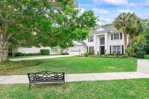 152 Oakwood Ln, Palm Beach Gardens, FL, 33410-1497 | Card Image