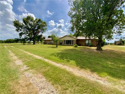 2247 Lcr 654, House other with 4 bedrooms, 2 bathrooms and 2 parking in Thornton TX | Image 3