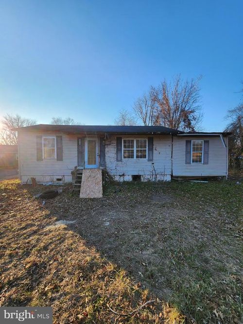 6824 Kent Rd, SUNDERLAND, MD, 20689-9309 | Card Image