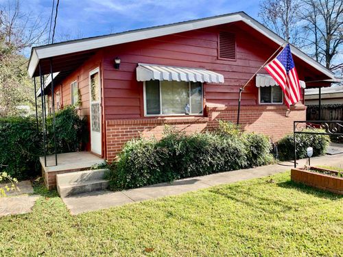 626 Mills St, North Little Rock, AR, 72117-4429 | Card Image