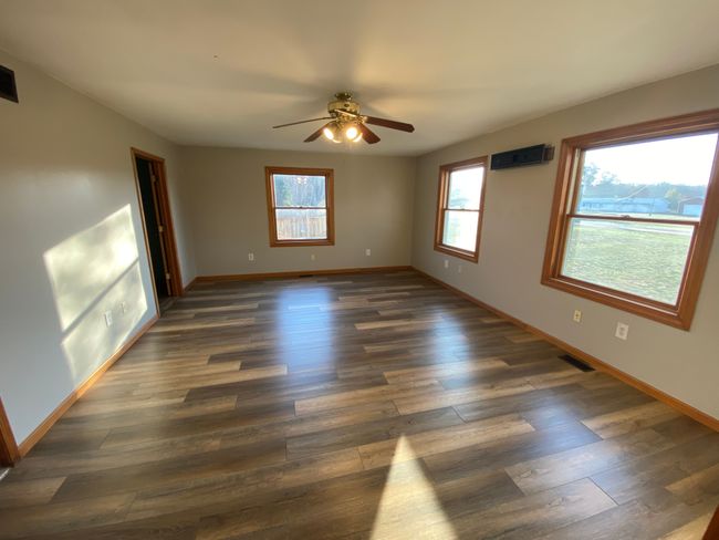 2555 W Wabash Ave, House other with 4 bedrooms, 2 bathrooms and null parking in Lupton MI | Image 13