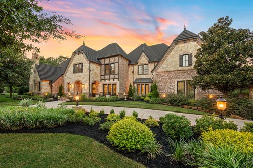 1700 Live Oak Ln, Southlake, TX, 76092-3947 | Card Image