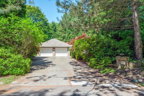 13553 25 Ave, Surrey, BC, V4P1Z7 | Card Image