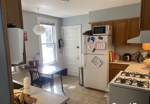 apt-1-2 Imrie Rd, Boston, MA, 02134-2660 | Card Image