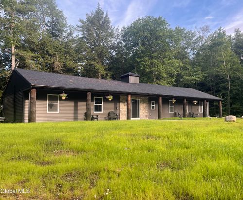 741 Howe Rd, Lake Luzerne, NY, 12846-3012 | Card Image