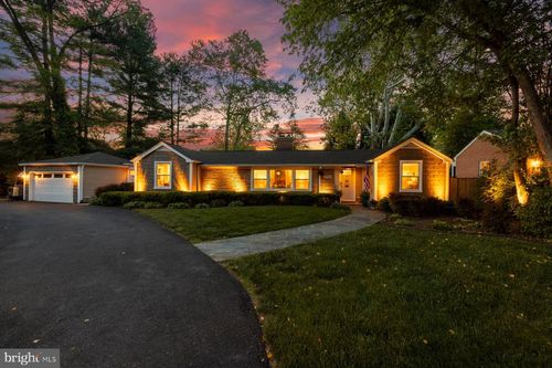 3707 E West Hwy, CHEVY CHASE, MD, 20815-5920 | Card Image