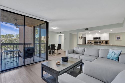 2304-955 Dotterel Rd, Delray Beach, FL, 33444-2098 | Card Image