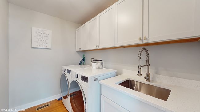 14352 Crystal Tree Dr, Home with 3 bedrooms, 4 bathrooms and 2 parking in Orland Park IL | Image 12
