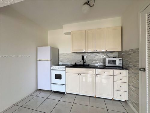 apt-603-2200 E Hallandale Beach Blvd, Hallandale Beach, FL, 33009-3779 | Card Image