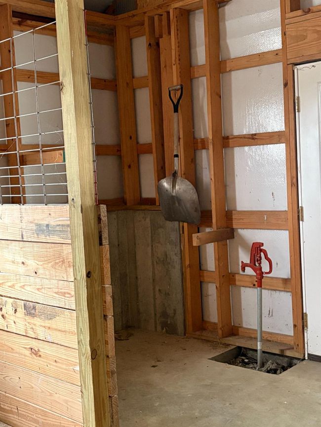 8999 N State Road 56, House other with 3 bedrooms, 3 bathrooms and null parking in Vevay IN | Image 48