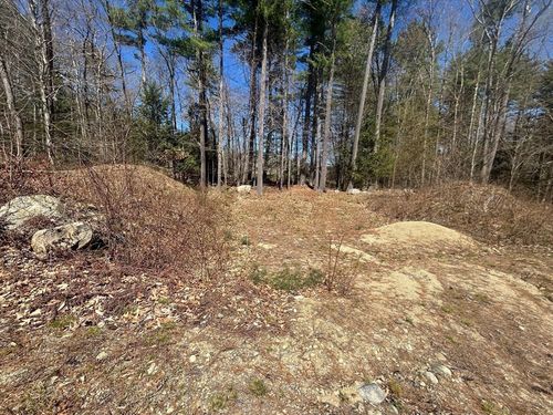 53 Meadow Rd, Townsend, MA, 01469-1143 | Card Image